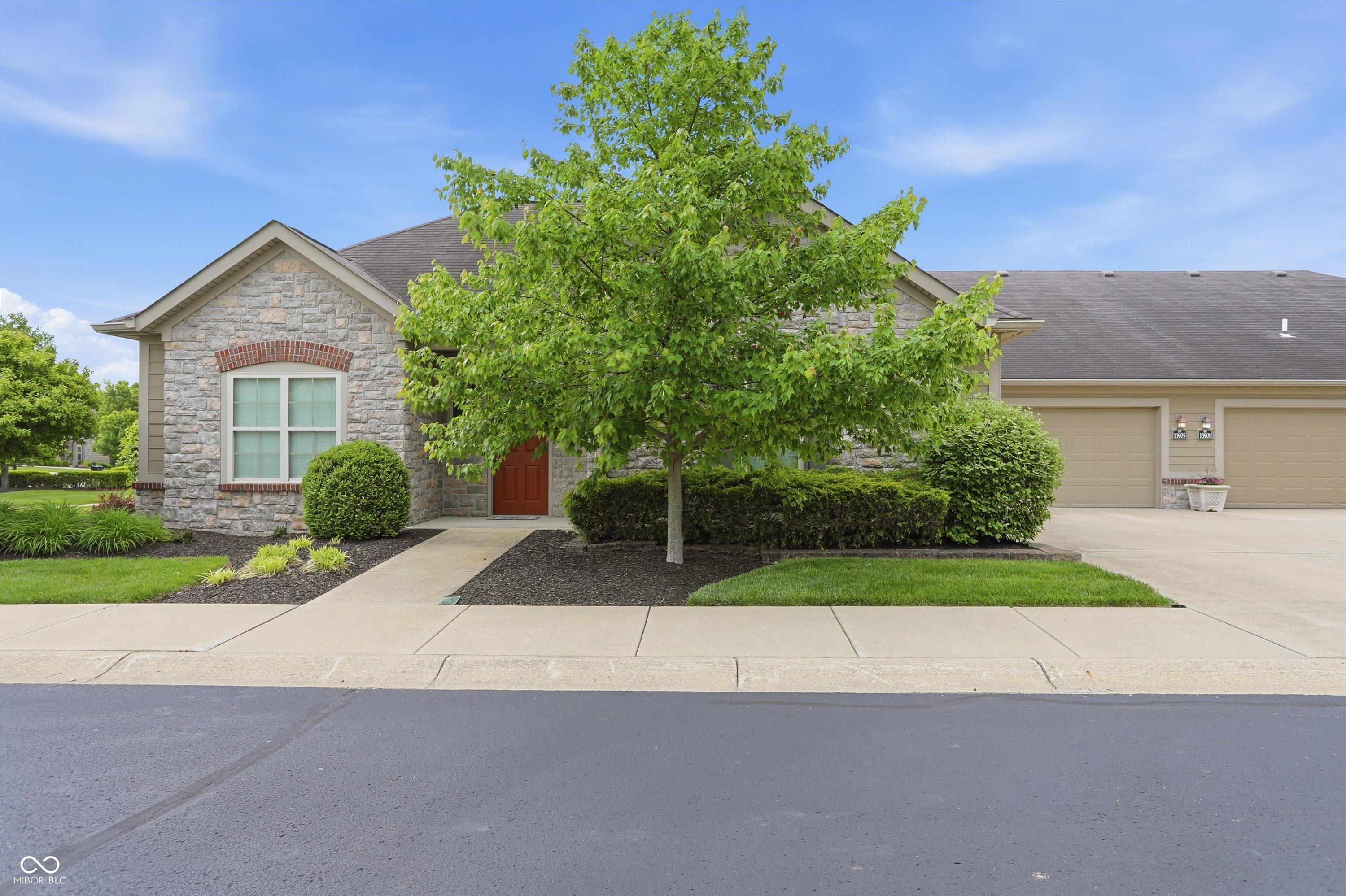 13905 Rue Royale Lane, Unit 48 McCordsville, IN 46055 - Photo 3 of 51