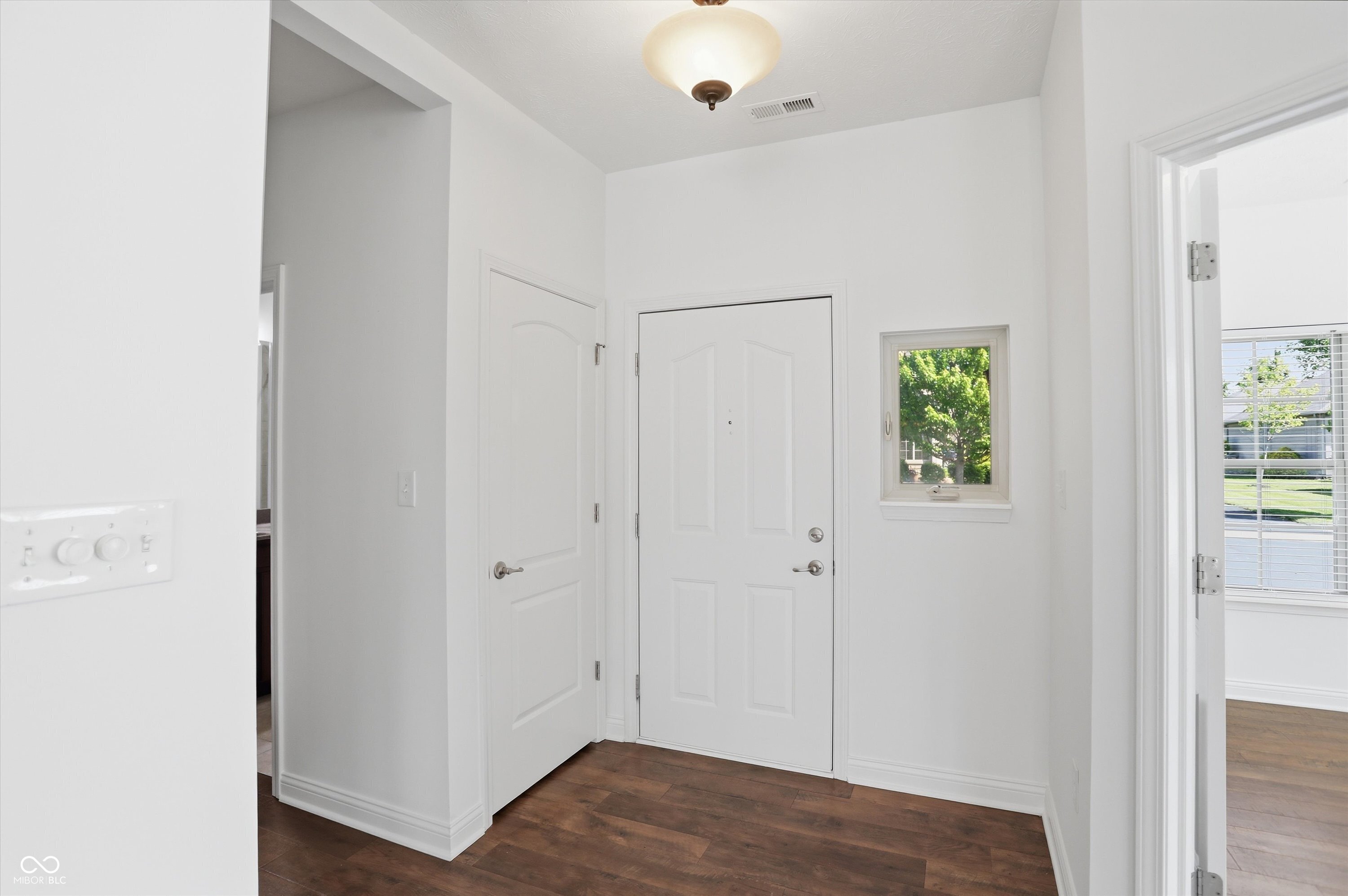 13905 Rue Royale Lane, Unit 48 McCordsville, IN 46055 - Photo 4 of 51