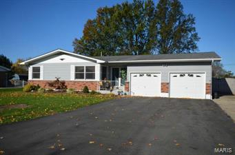 5 Roeper Drive St. Peters, MO 63376 - Photo 1 of 20 Gallery Image 1