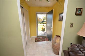 5 Roeper Drive St. Peters, MO 63376 - Photo 2 of 20 Gallery Image 2