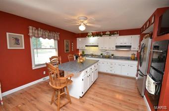 5 Roeper Drive St. Peters, MO 63376 - Photo 7 of 20 Gallery Image 7