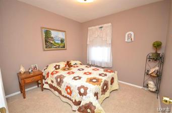 5 Roeper Drive St. Peters, MO 63376 - Photo 10 of 20 Gallery Image 10