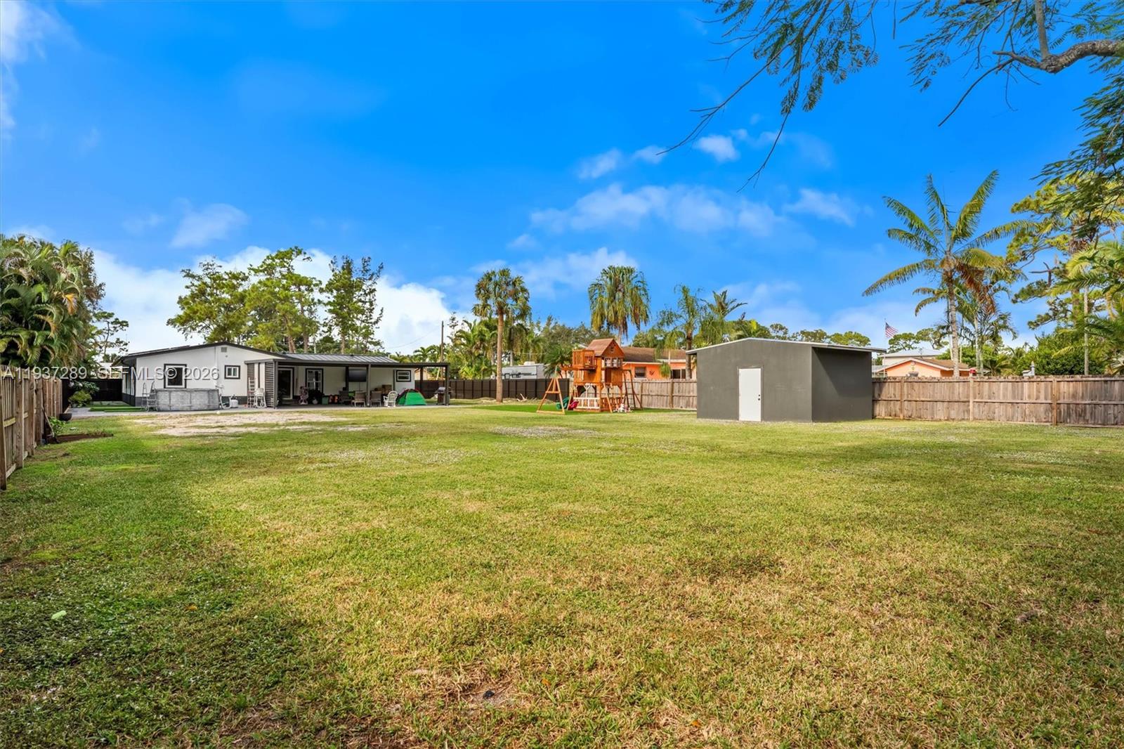 45 Akron Road Lake Worth, FL 33467 - Photo 34 of 44 Gallery Image 34