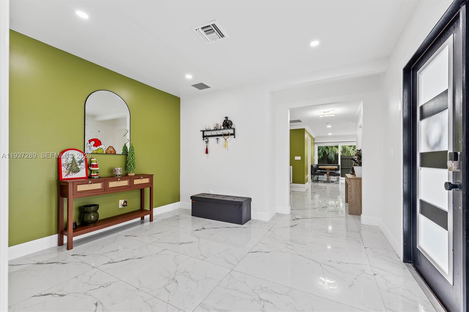 45 Akron Road Lake Worth, FL 33467 - Photo 6 of 44 Gallery Image 6