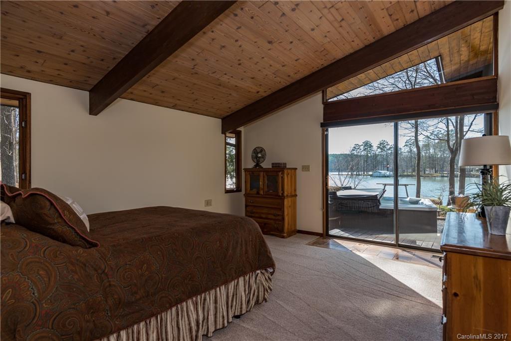 2298 Valelake Road York, SC 29745 - Photo 4 of 22 Gallery Image 4