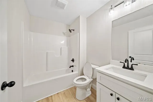 $299,900 | 469 Steeplechase Road, Jackson, MO 63755