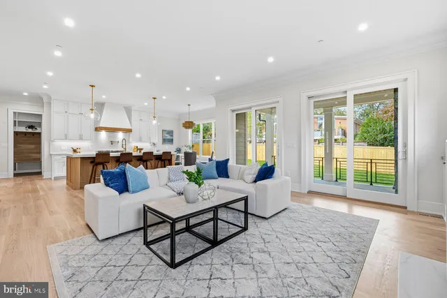 $2,599,000 | 7712 Rocton Avenue, Chevy Chase, MD 20815