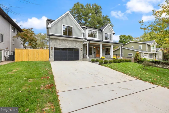 $2,599,000 | 7712 Rocton Avenue, Chevy Chase, MD 20815