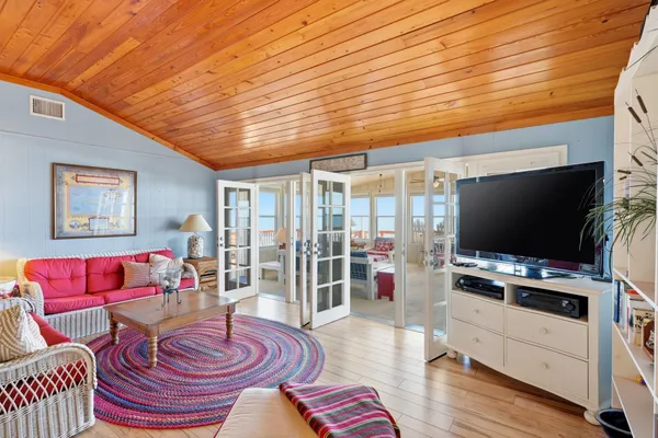 $999,000 | 1659 Alligator Drive, Alligator Point, FL 32346