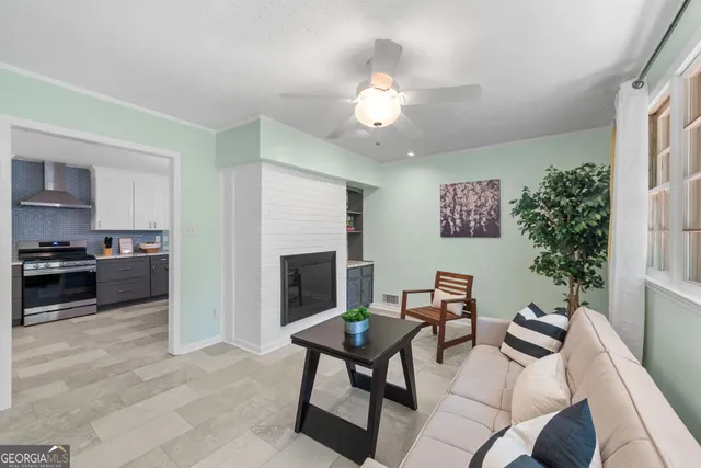 $2,400 | 5461 Francis Drive Southwest, Lilburn, GA 30047