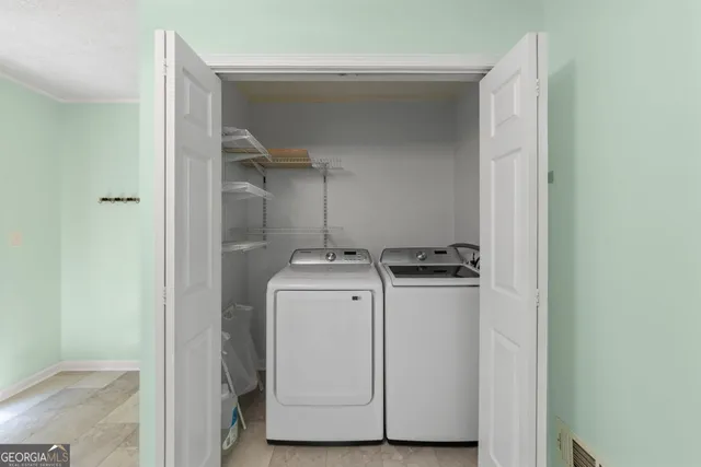 $2,400 | 5461 Francis Drive Southwest, Lilburn, GA 30047