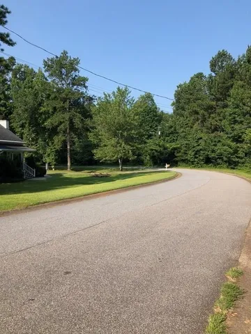 a view of a tennis court