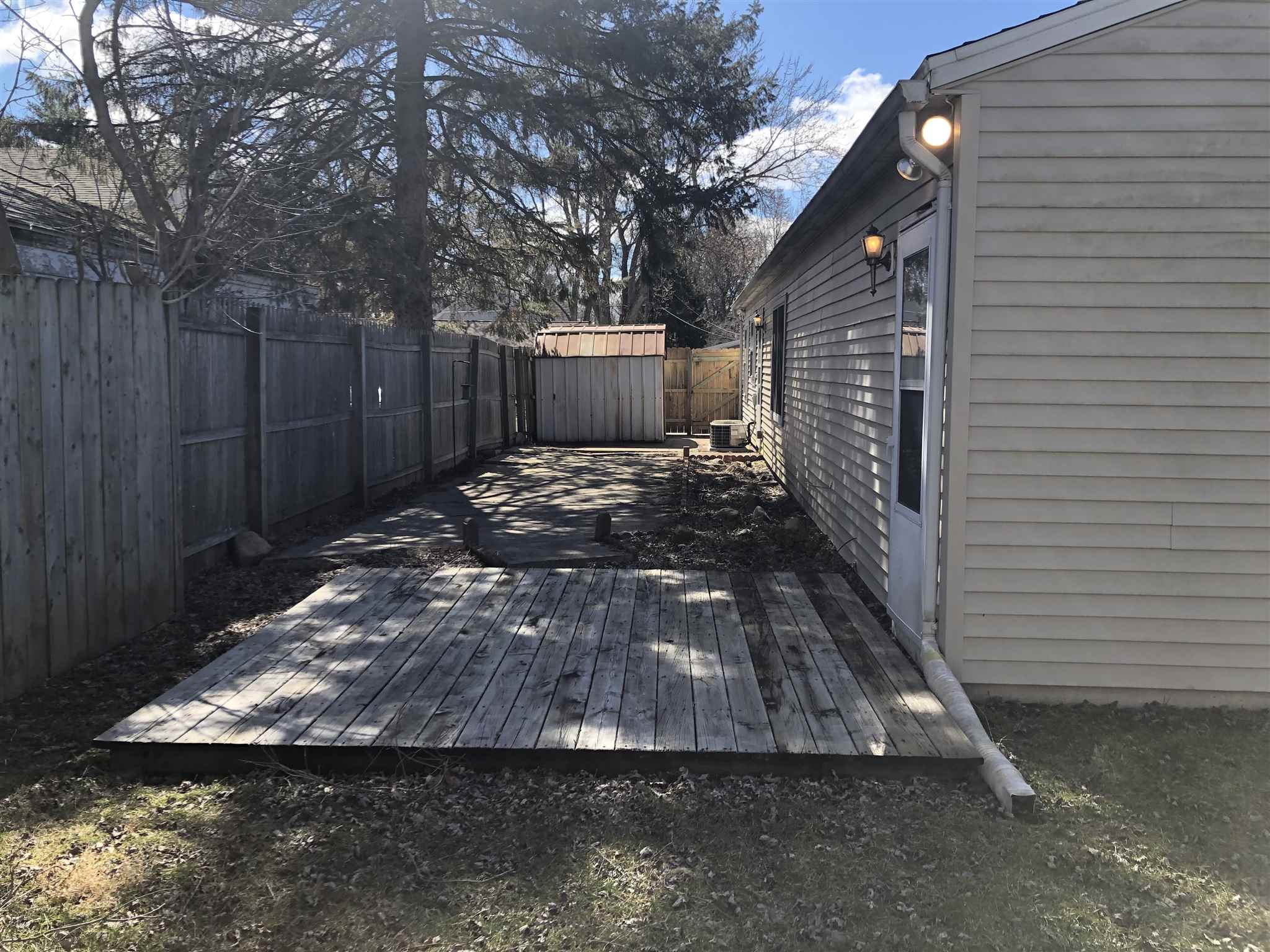 3604 Lilac Road South Bend, IN 46628 - Photo 5 of 32
