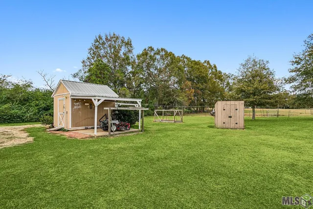 $299,900 | 21329 Highway 40, Loranger, LA 70446