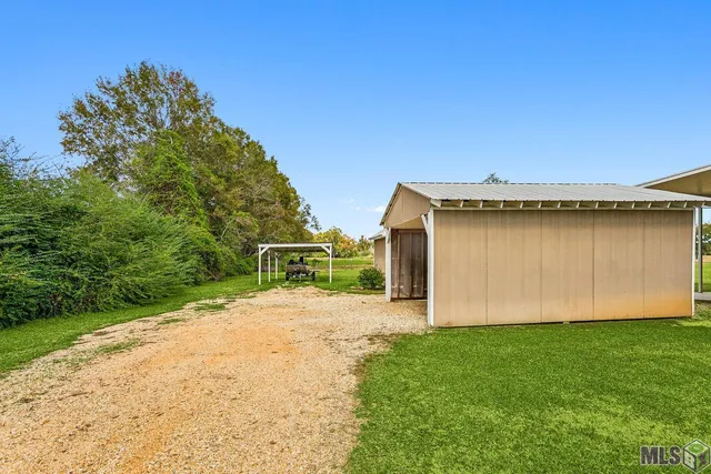 $299,900 | 21329 Highway 40, Loranger, LA 70446