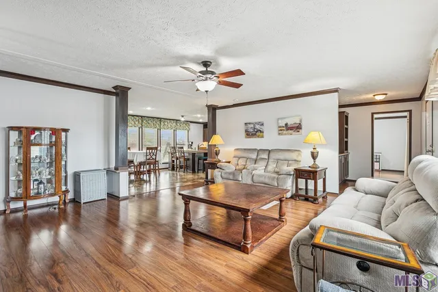 $299,900 | 21329 Highway 40, Loranger, LA 70446