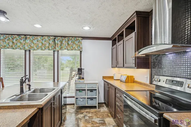 $299,900 | 21329 Highway 40, Loranger, LA 70446