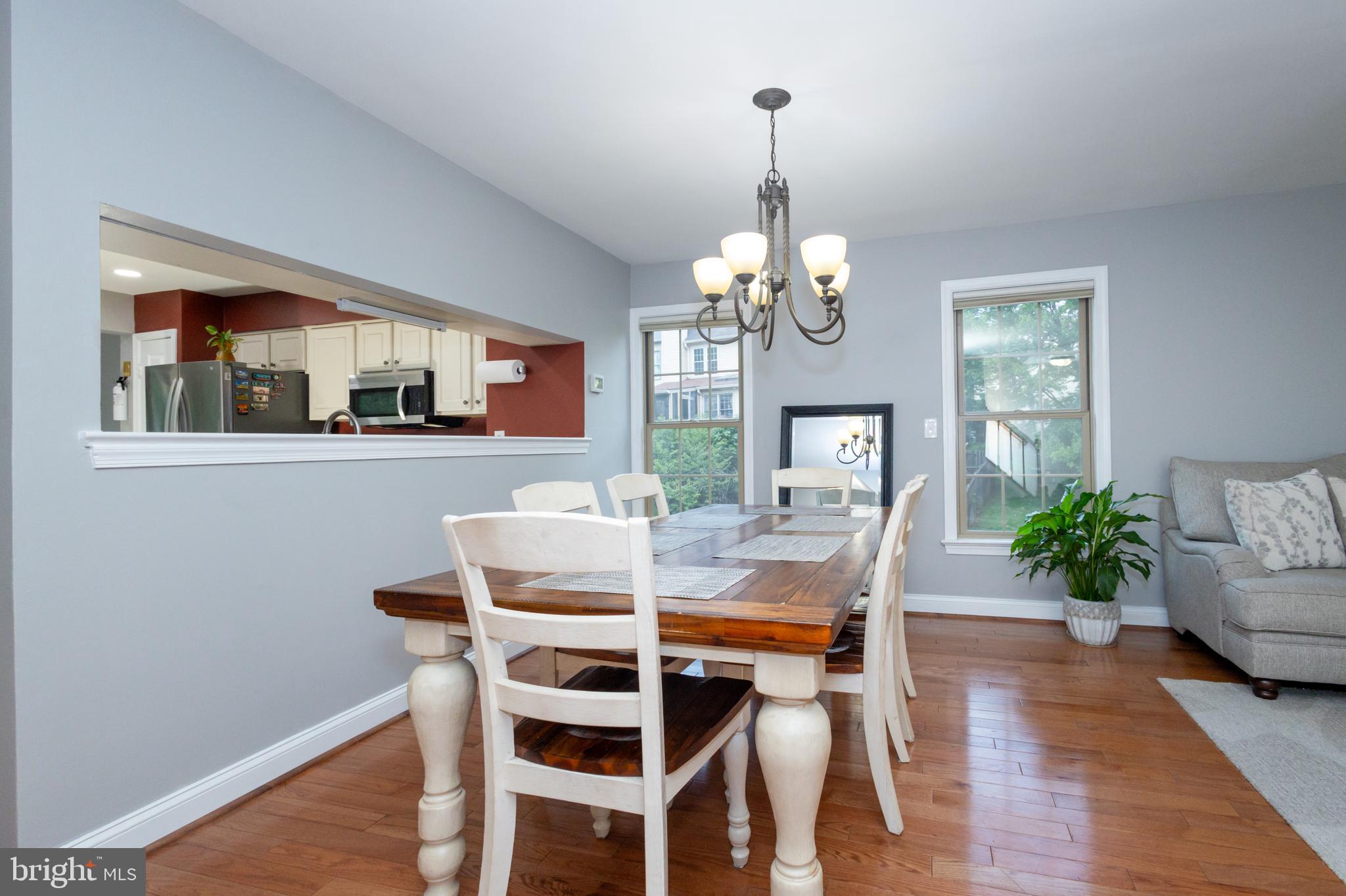 6417 English Ivy Way Springfield, VA 22152 - Photo 8 of 46