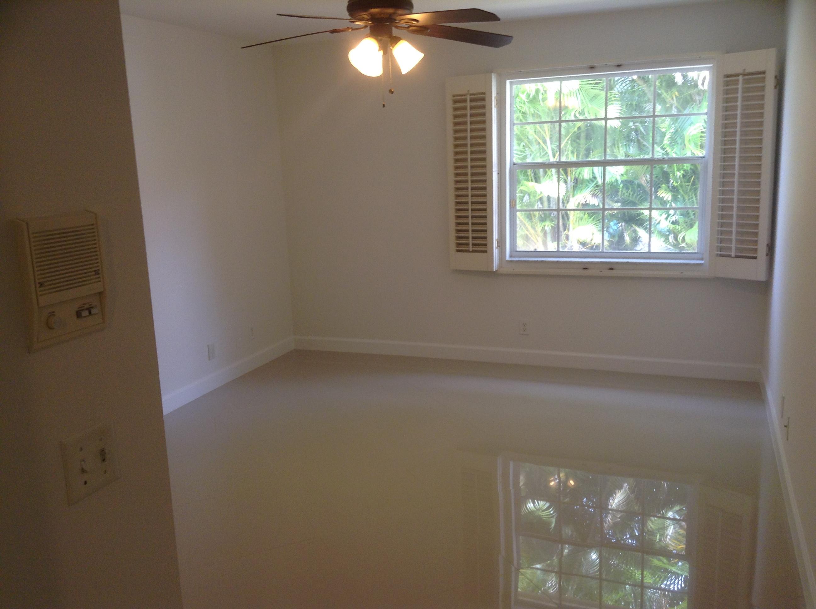 10600 Avenida Santa Ana Boca Raton, FL 33498 - Photo 23 of 27 3rd guest double door bedroom