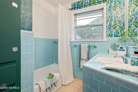 $230,000 | 216 Begnaud Drive, Lafayette, LA 70501