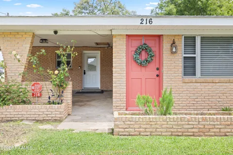 $225,000 | 216 Begnaud Drive, Lafayette, LA 70501