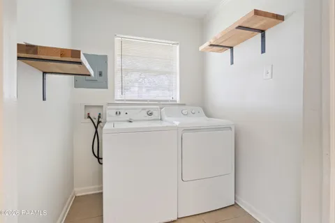 $230,000 | 216 Begnaud Drive, Lafayette, LA 70501