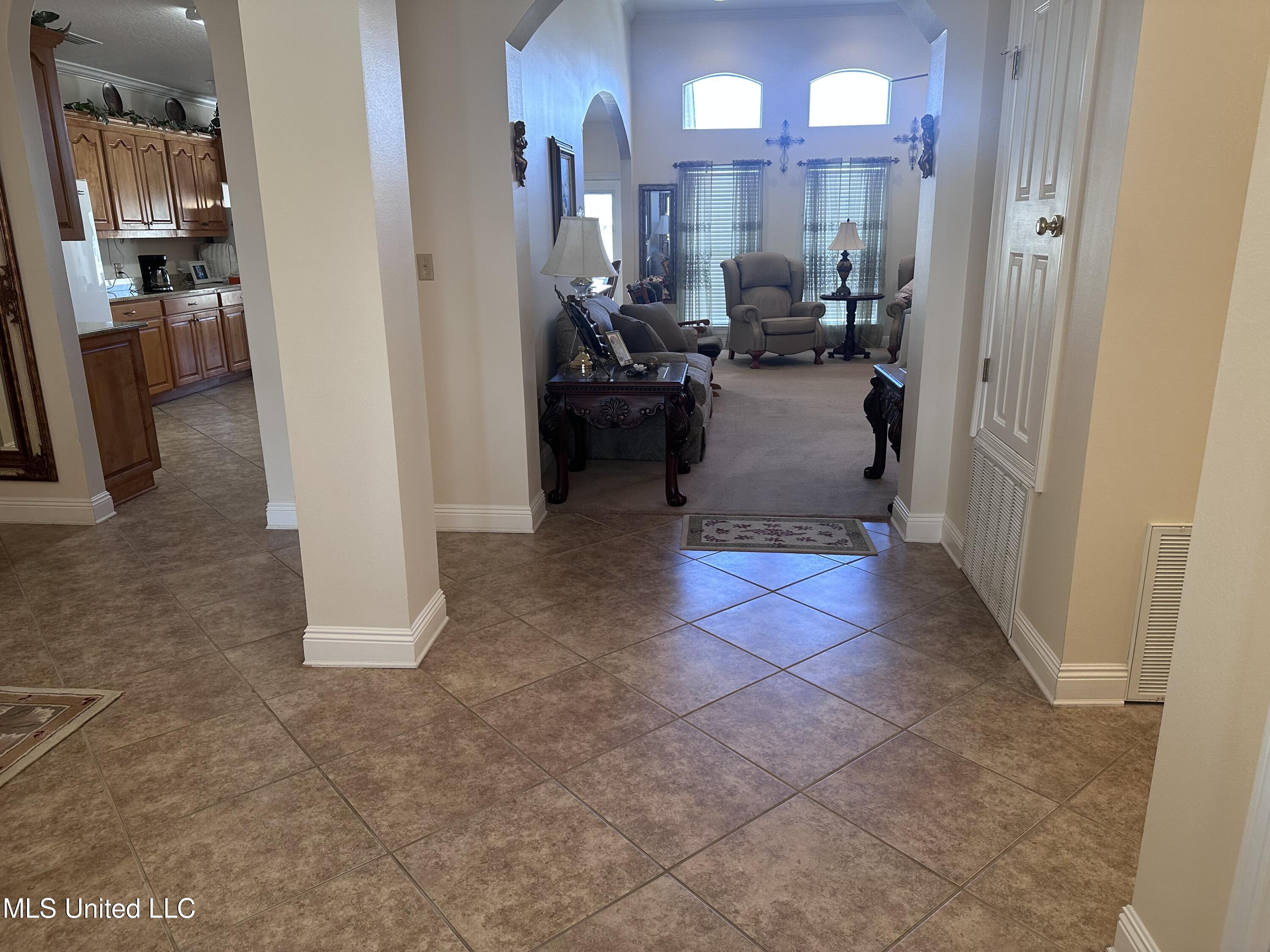 8201 Pecan Ridge Drive Moss Point, MS 39562 - Photo 2 of 54 IMG_6296