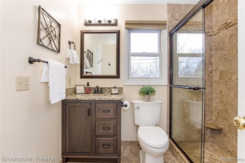 2634 Simpson Drive Rochester Hills, MI 48309 - Photo 18 of 37