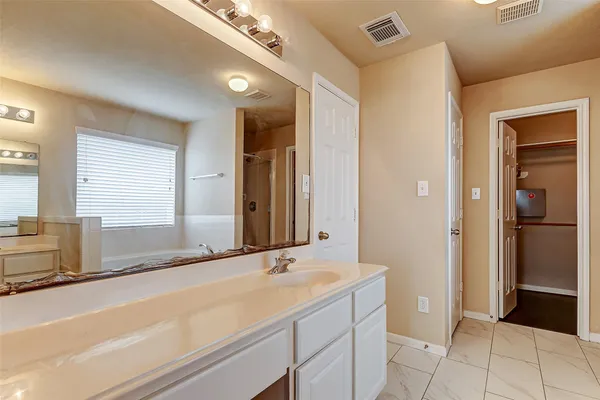 $2,600 | 22119 Cassini Court, Richmond, TX 77407