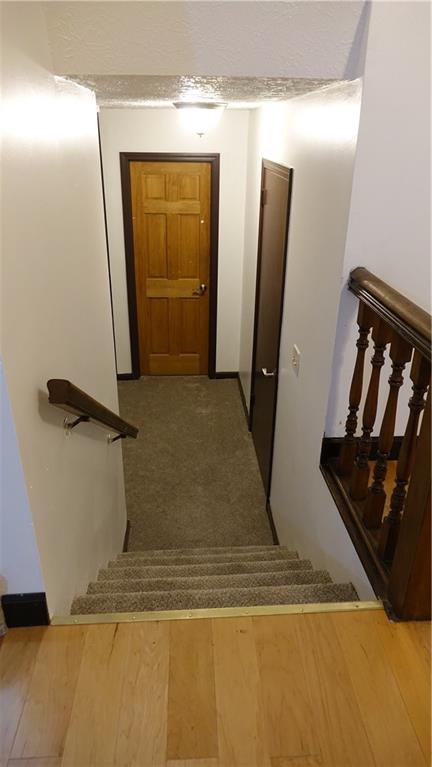 933 Stonegate Road Greenwood, IN 46142 - Photo 24 of 32 Gallery Image 24
