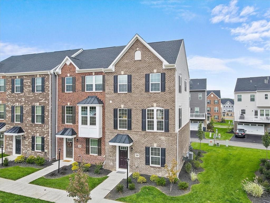 107 Sample Lane, Cranberry Township, PA 16066 Compass