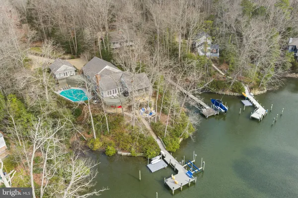 $1,995,000 | 593 Glebe Road, Irvington, VA 22480