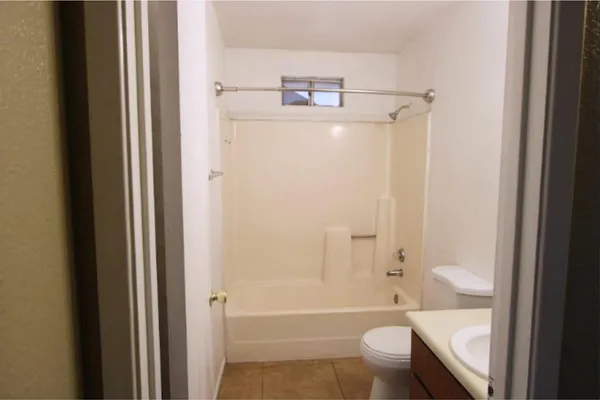 $999 | 6440 East Alder Avenue, Unit 101, Mesa, AZ 85206