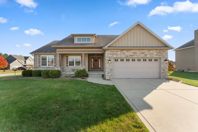 $464,900 | 3251 Mockingbird Lane, Valparaiso, IN 46383