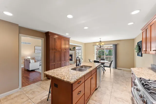 $464,900 | 3251 Mockingbird Lane, Valparaiso, IN 46383