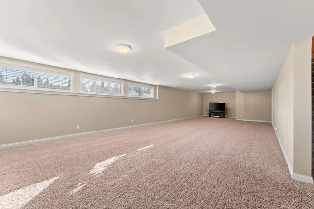 $464,900 | 3251 Mockingbird Lane, Valparaiso, IN 46383