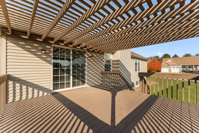 $464,900 | 3251 Mockingbird Lane, Valparaiso, IN 46383