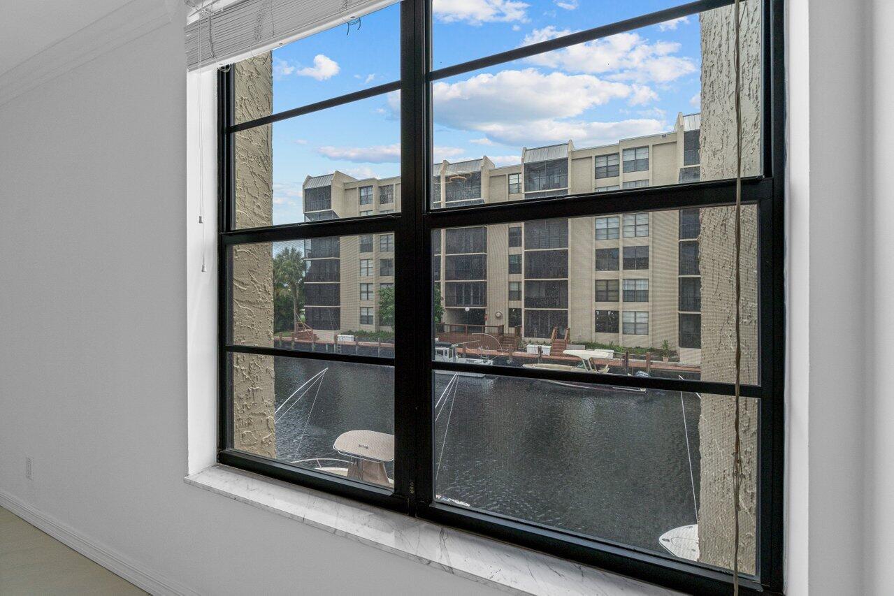 8 Royal Palm Way, Unit 2060 Boca Raton, FL 33432 - Photo 18 of 28 View from guest room