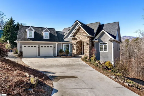 $804,900 | 104 Wandering Way, Pickens, SC 29671