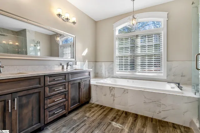 $819,900 | 104 Wandering Way, Pickens, SC 29671