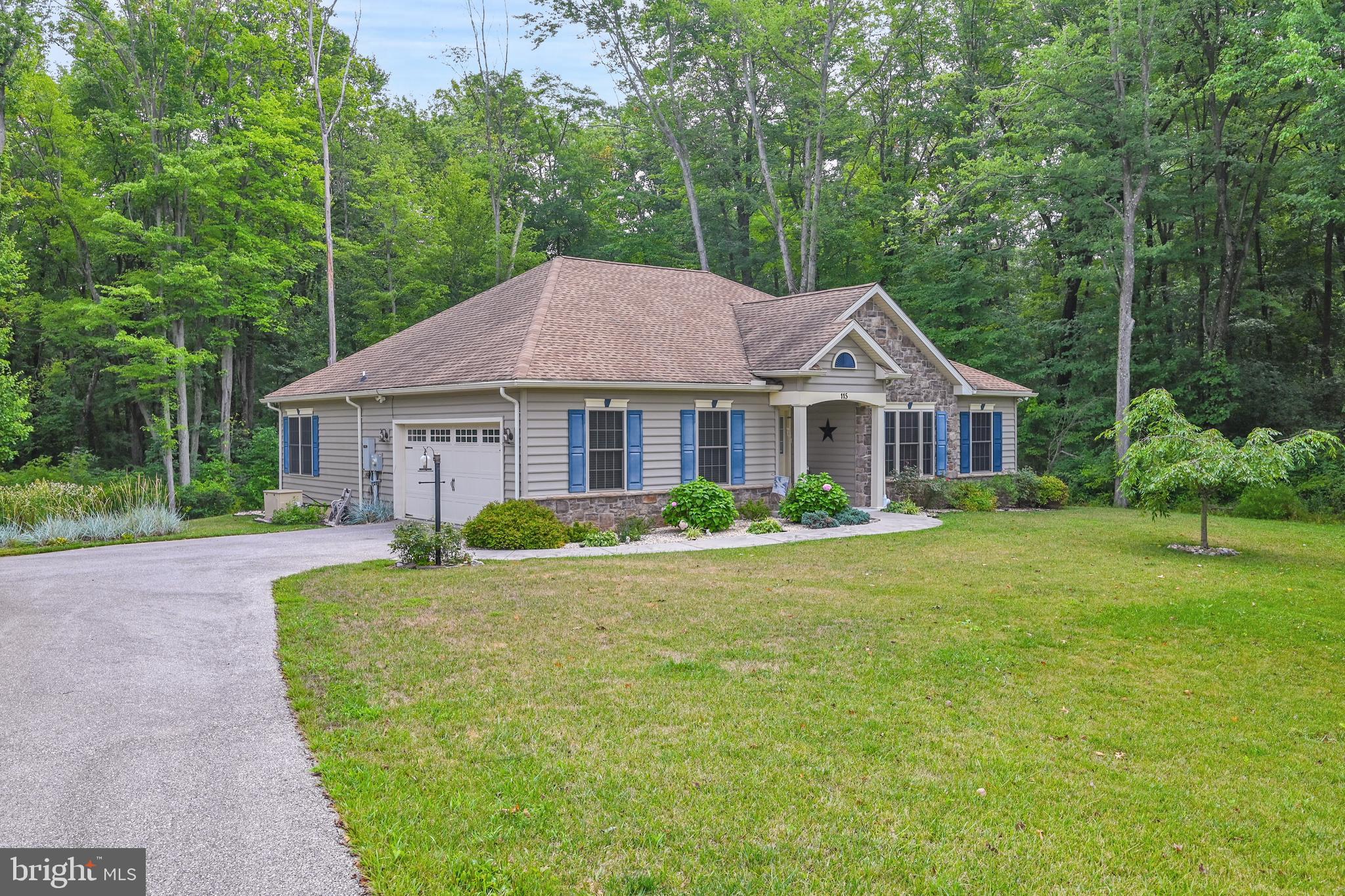115 Lake Road Thomasville, PA 17364 - Photo 1 of 46 Gallery Image 1
