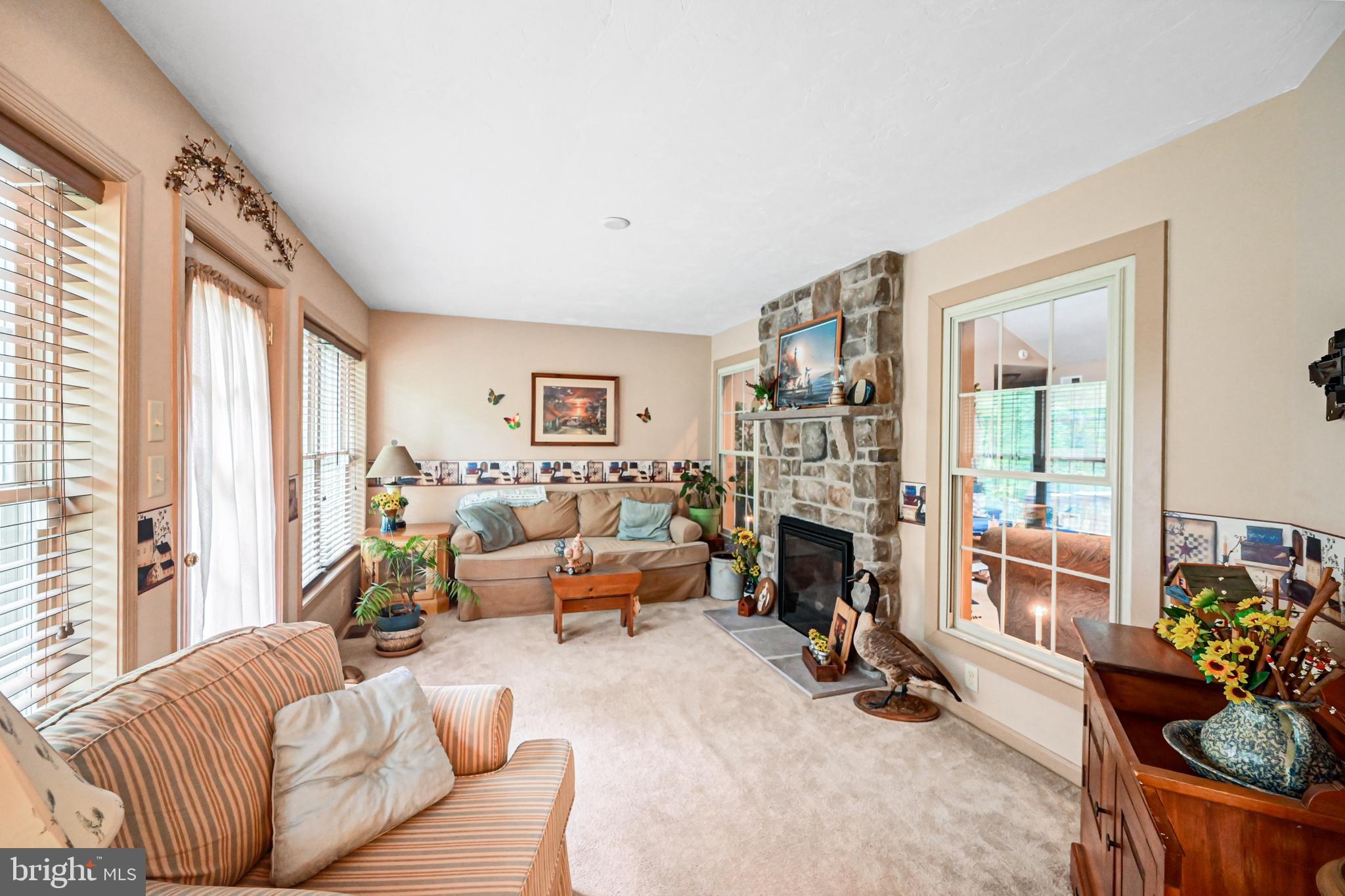 115 Lake Road Thomasville, PA 17364 - Photo 11 of 46 Gallery Image 11
