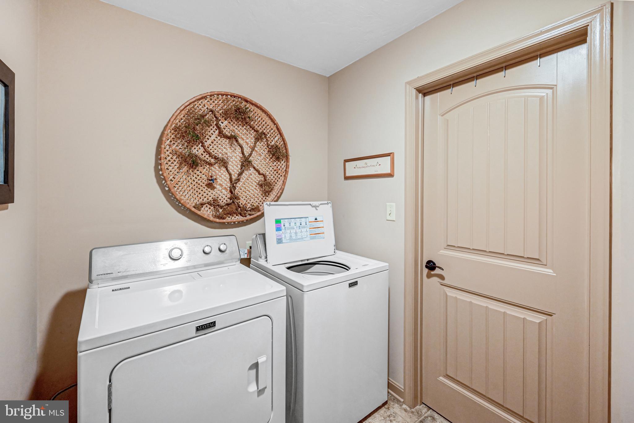 115 Lake Road Thomasville, PA 17364 - Photo 19 of 46 Gallery Image 19