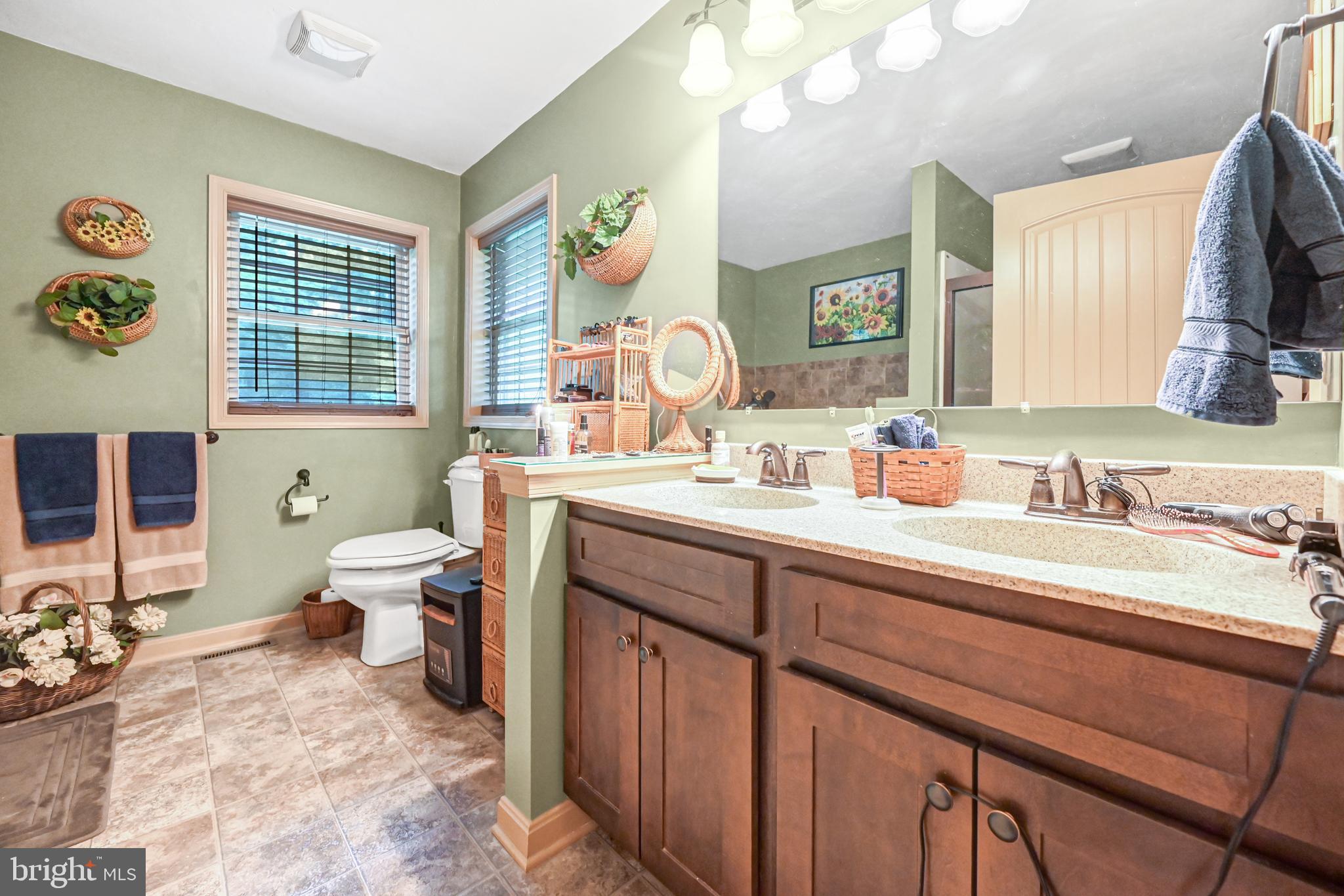 115 Lake Road Thomasville, PA 17364 - Photo 26 of 46 Gallery Image 26