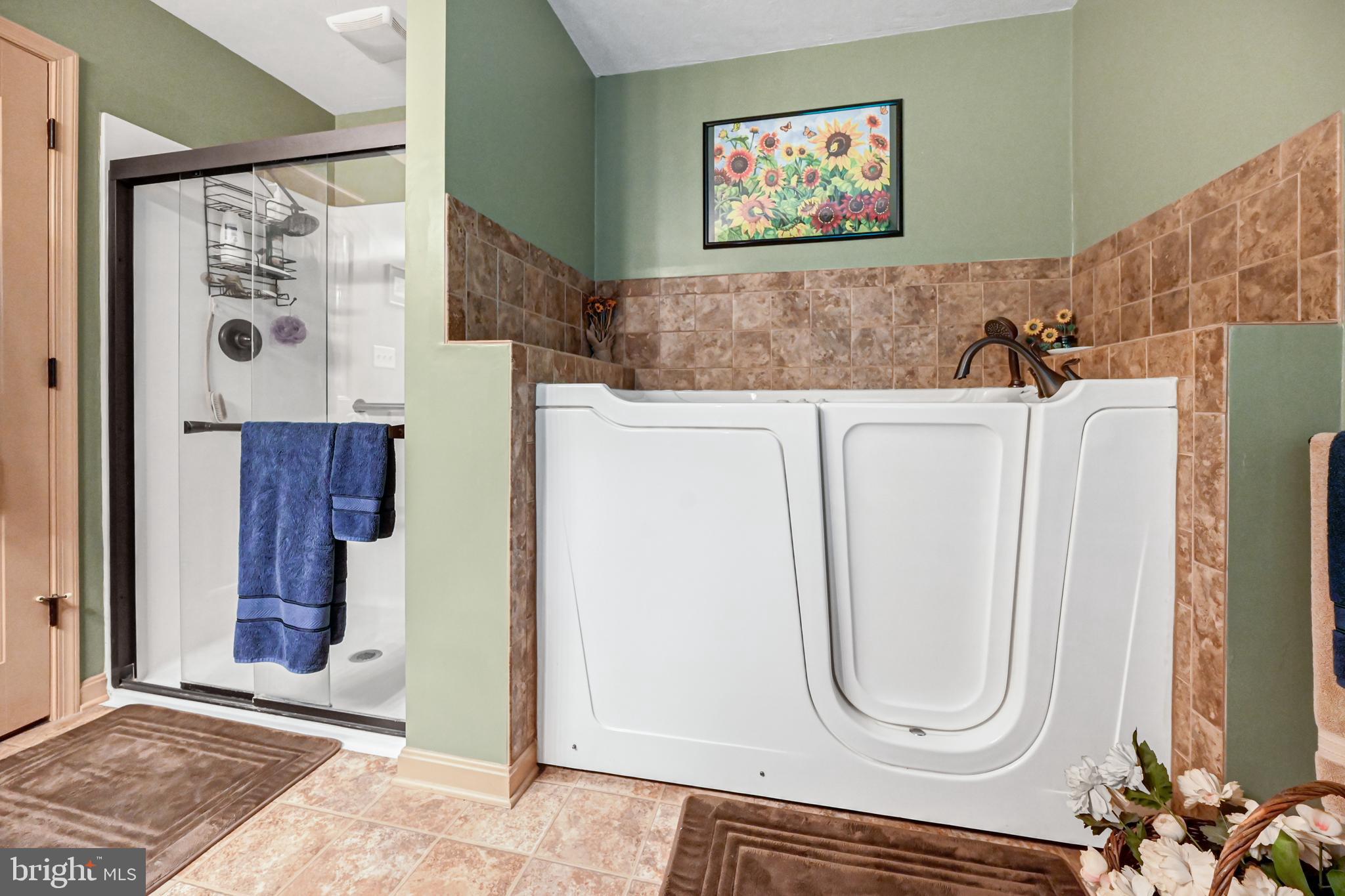 115 Lake Road Thomasville, PA 17364 - Photo 28 of 46 Gallery Image 28