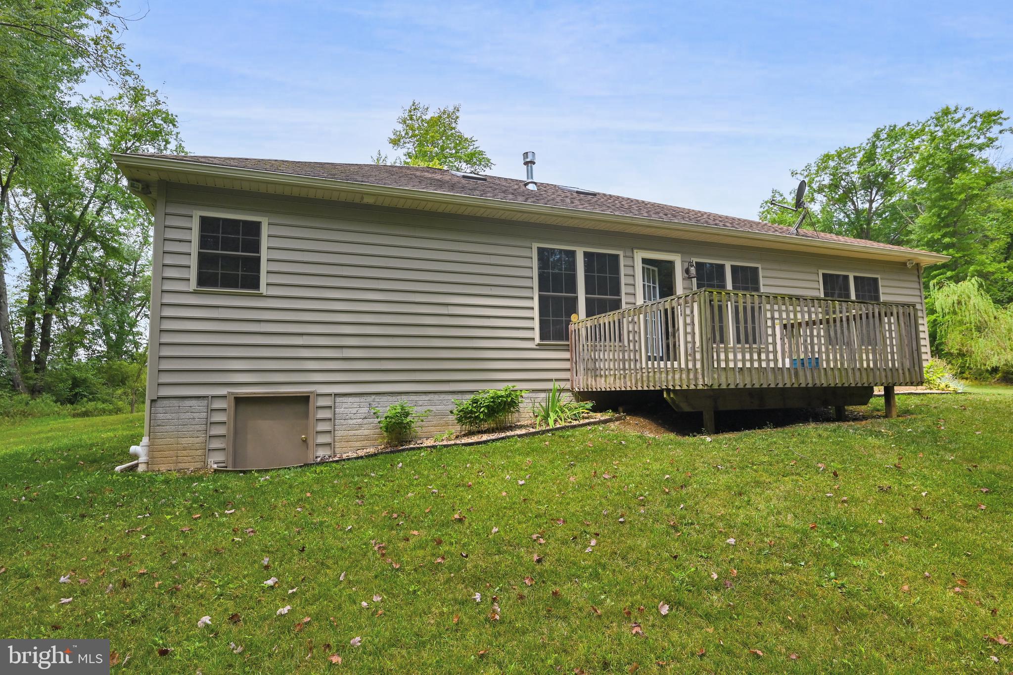 115 Lake Road Thomasville, PA 17364 - Photo 40 of 46 Gallery Image 40