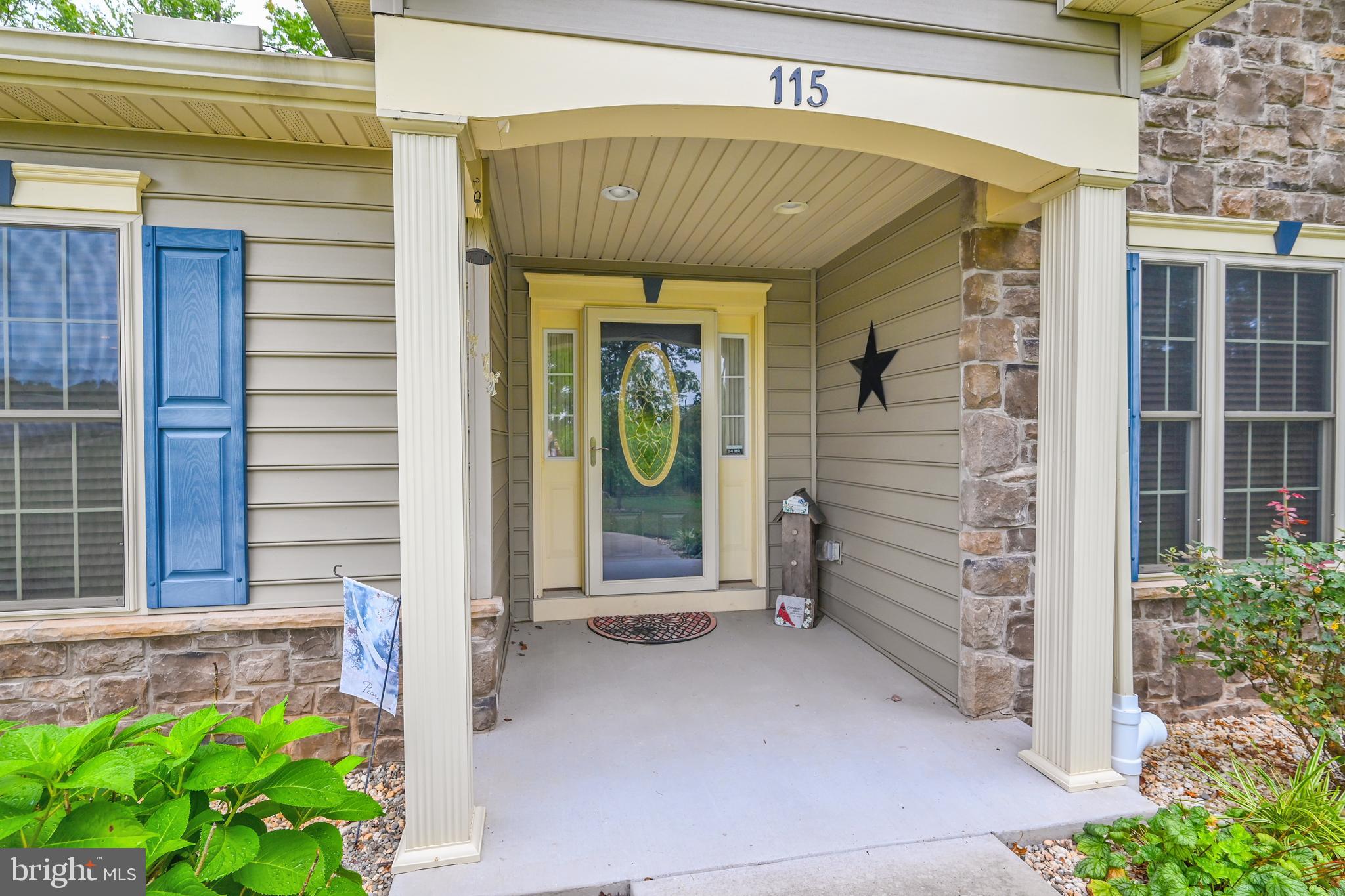 115 Lake Road Thomasville, PA 17364 - Photo 5 of 46 Gallery Image 5