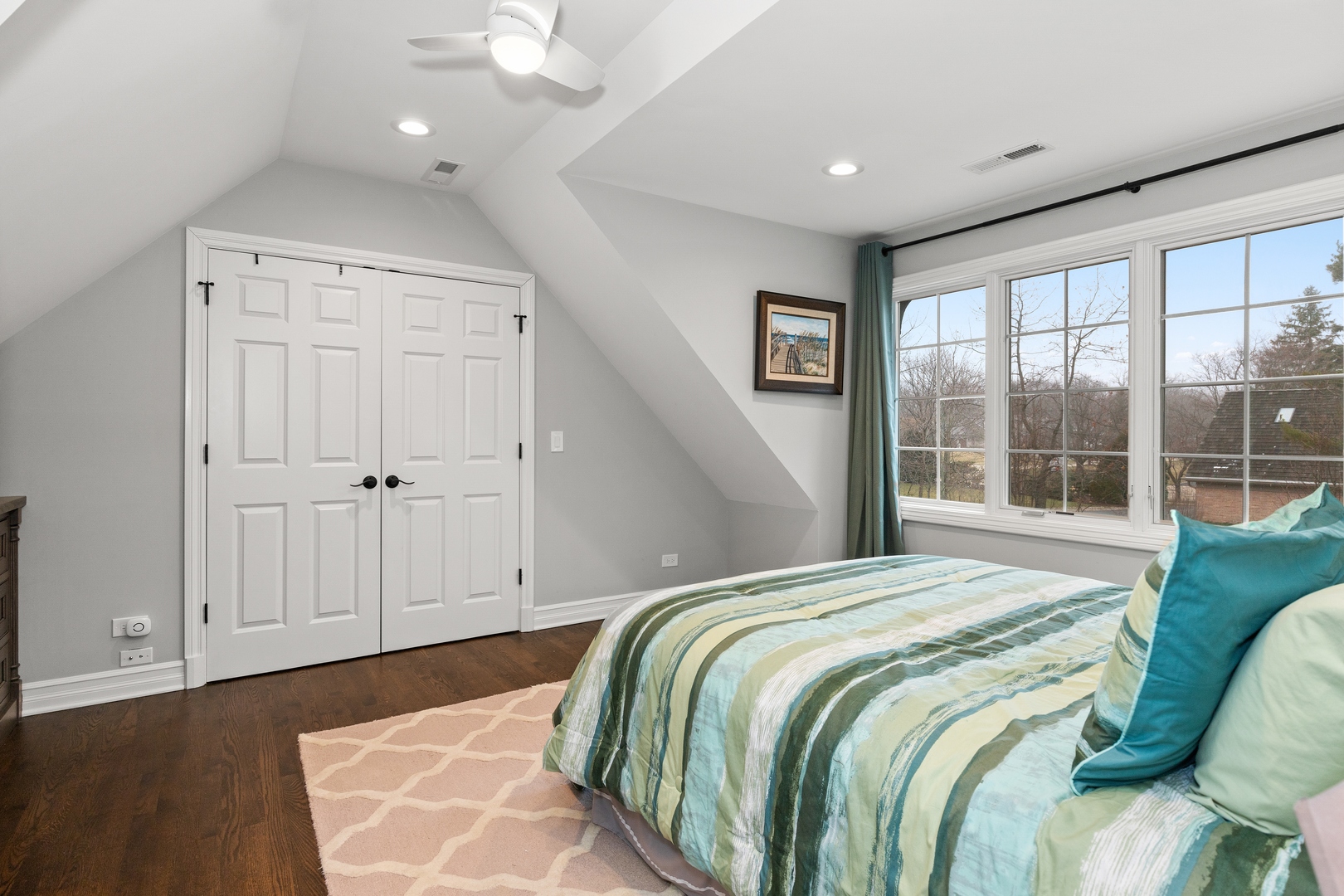 653 Rockefeller Road Lake Forest, IL 60045 - Photo 18 of 36