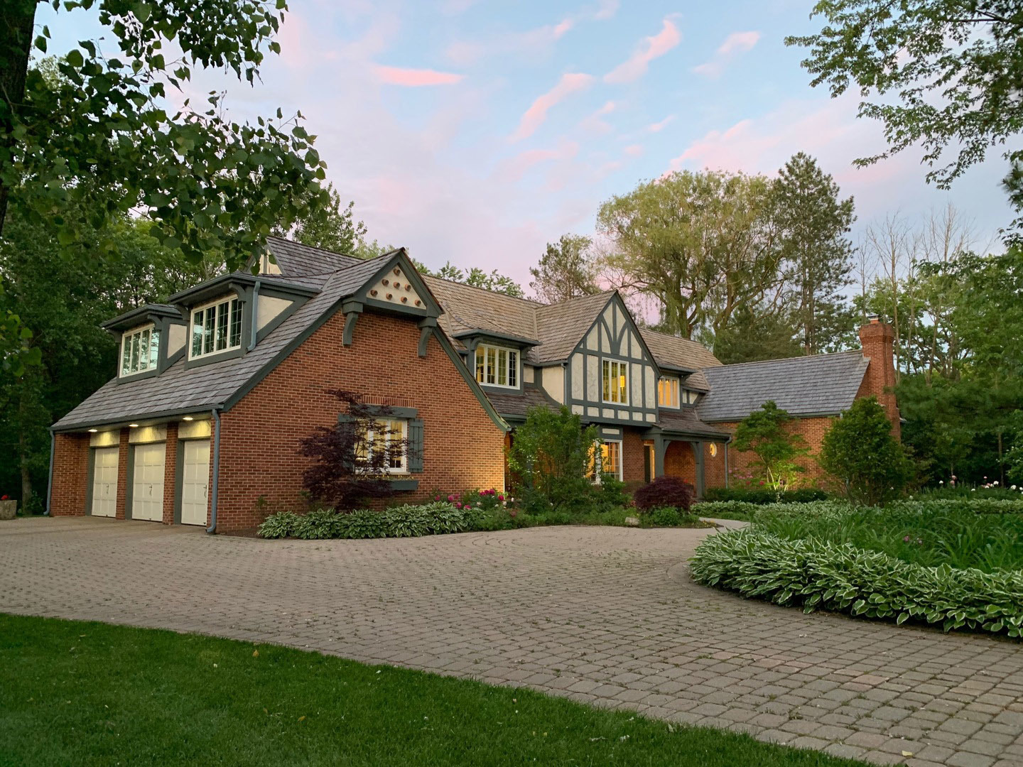 653 Rockefeller Road Lake Forest, IL 60045 - Photo 3 of 36
