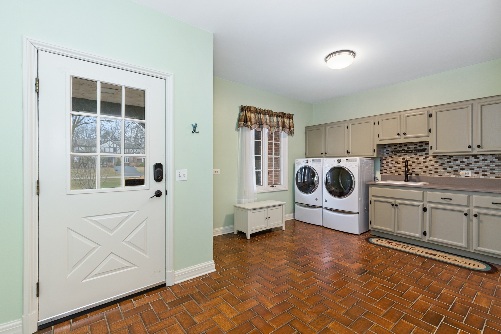 653 Rockefeller Road Lake Forest, IL 60045 - Photo 27 of 36